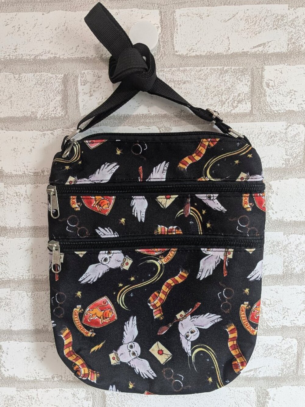 Gryffindor Over Shoulder Satchel Multi Zippered Bag Harry Potter